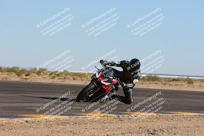 media/Nov-06-2023-Moto Forza (Mon) [[ce023d0744]]/2-Advanced Group/Session 5 (Turn 3 Inside)/